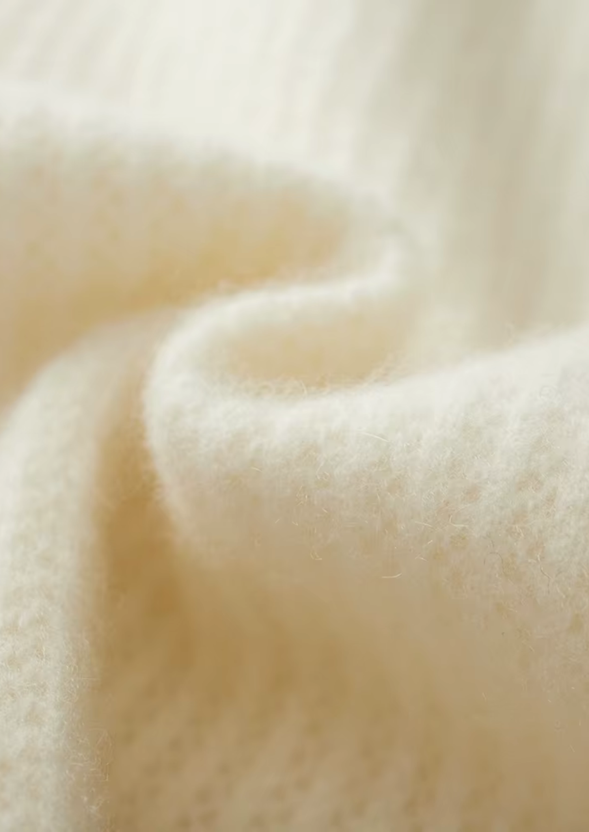 Extra-Fine Merino Wool Ribbed Zip Hoodie