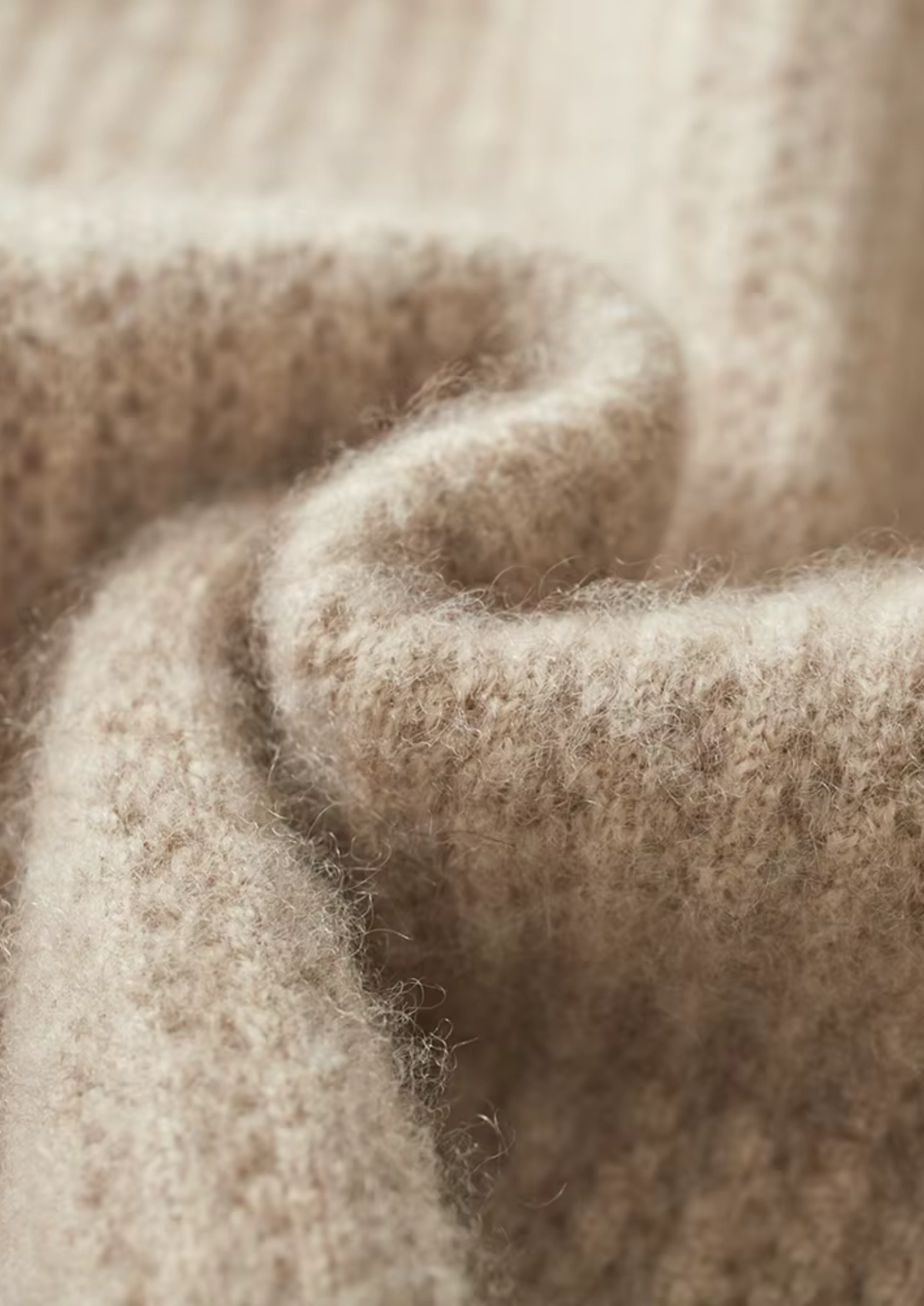 Extra-Fine Merino Wool Ribbed Zip Hoodie