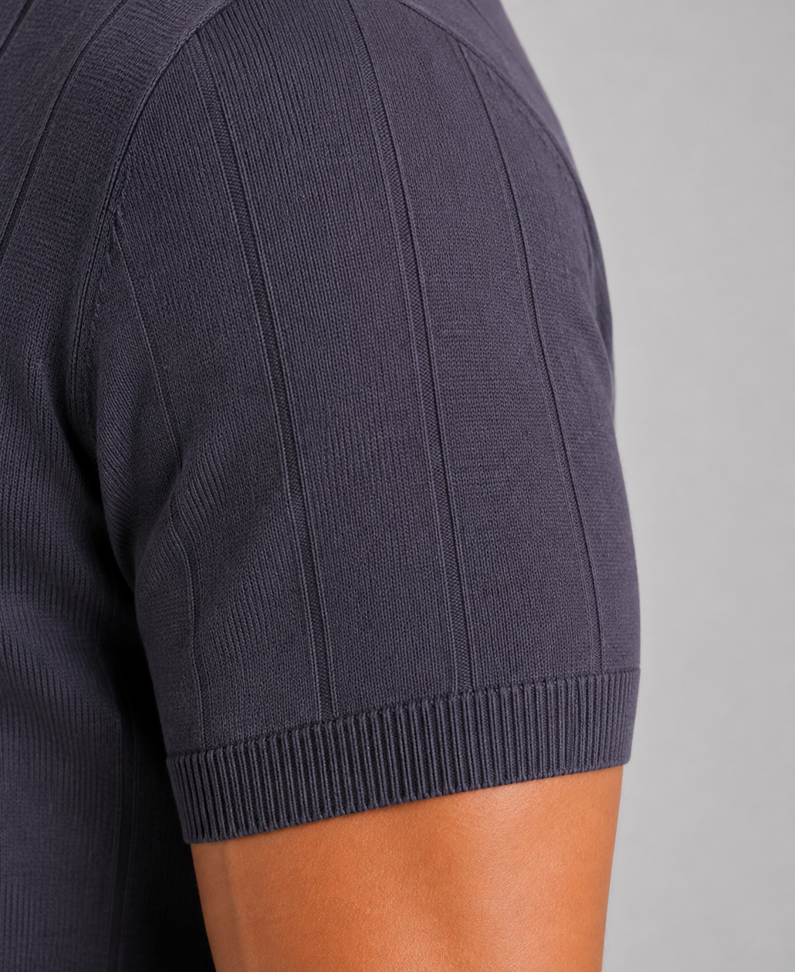 Men's Knitted T-Shirt – Short Sleeve Crew Neck