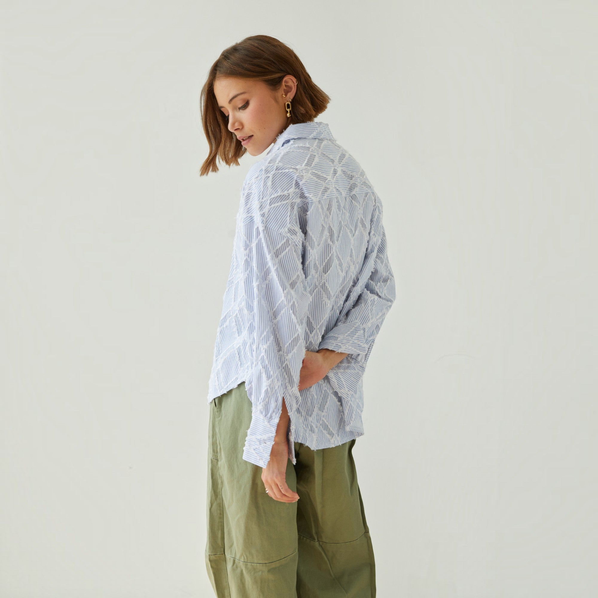 Ellmont London | Women's Boyfriend Fit Button-Down Summer Cotton Shirt