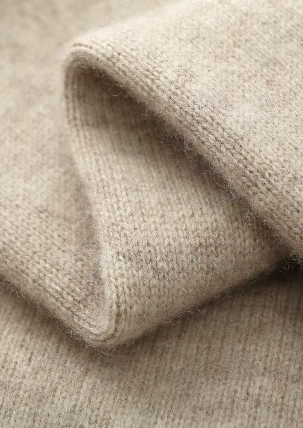 Luzzo Merino Wool Loungewear Co-Ord Set – Extra-Fine