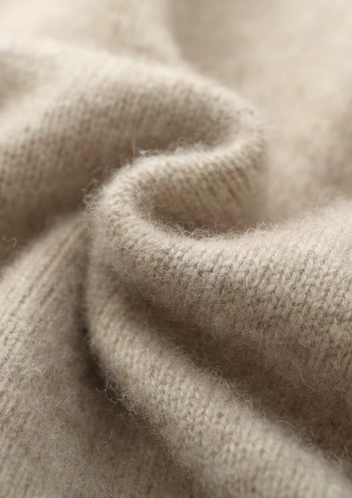 Luzzo Merino Wool Loungewear Co-Ord Set – Extra-Fine