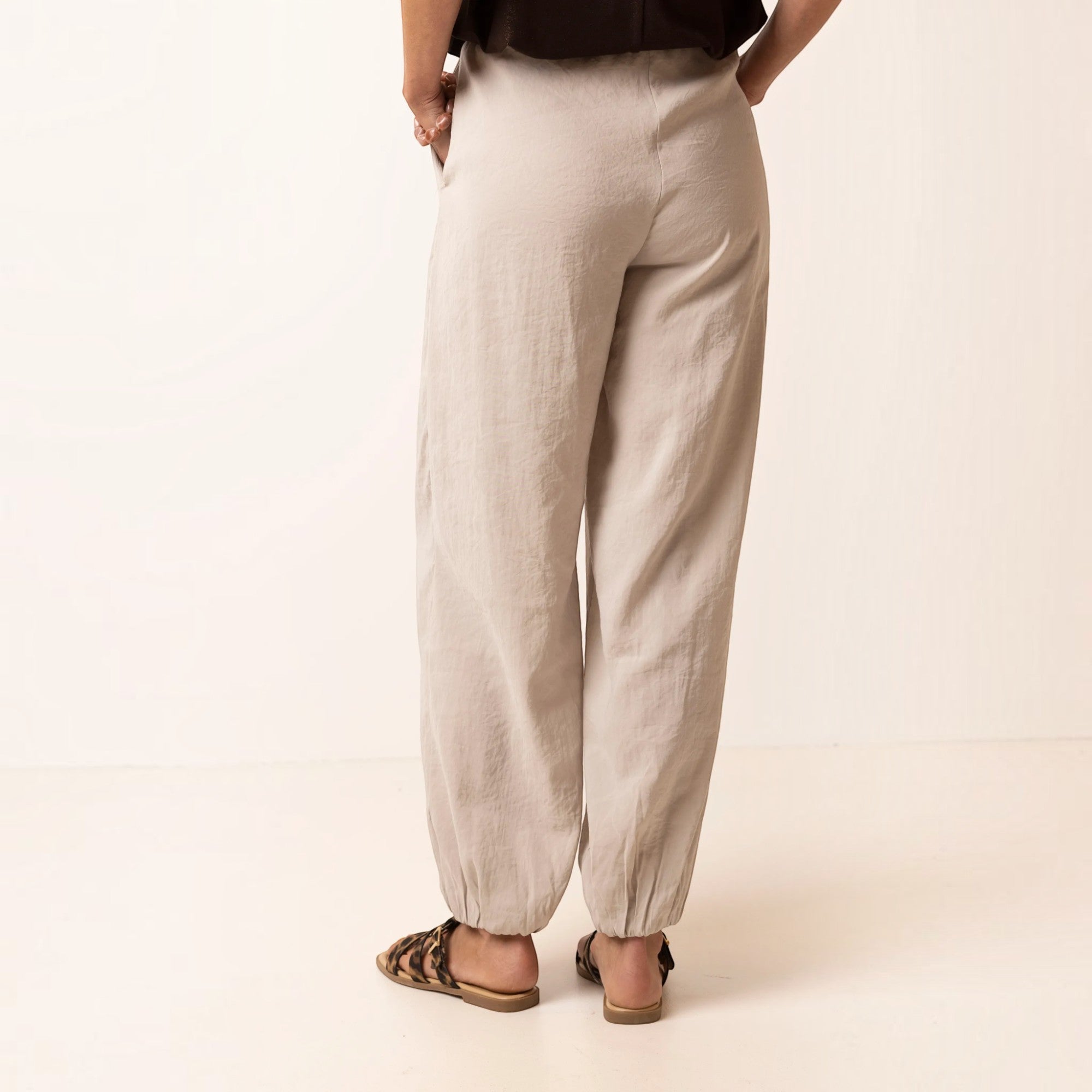 Ellmont London | Women’s Linen Pants for Summer Casual Comfortable Everyday Style