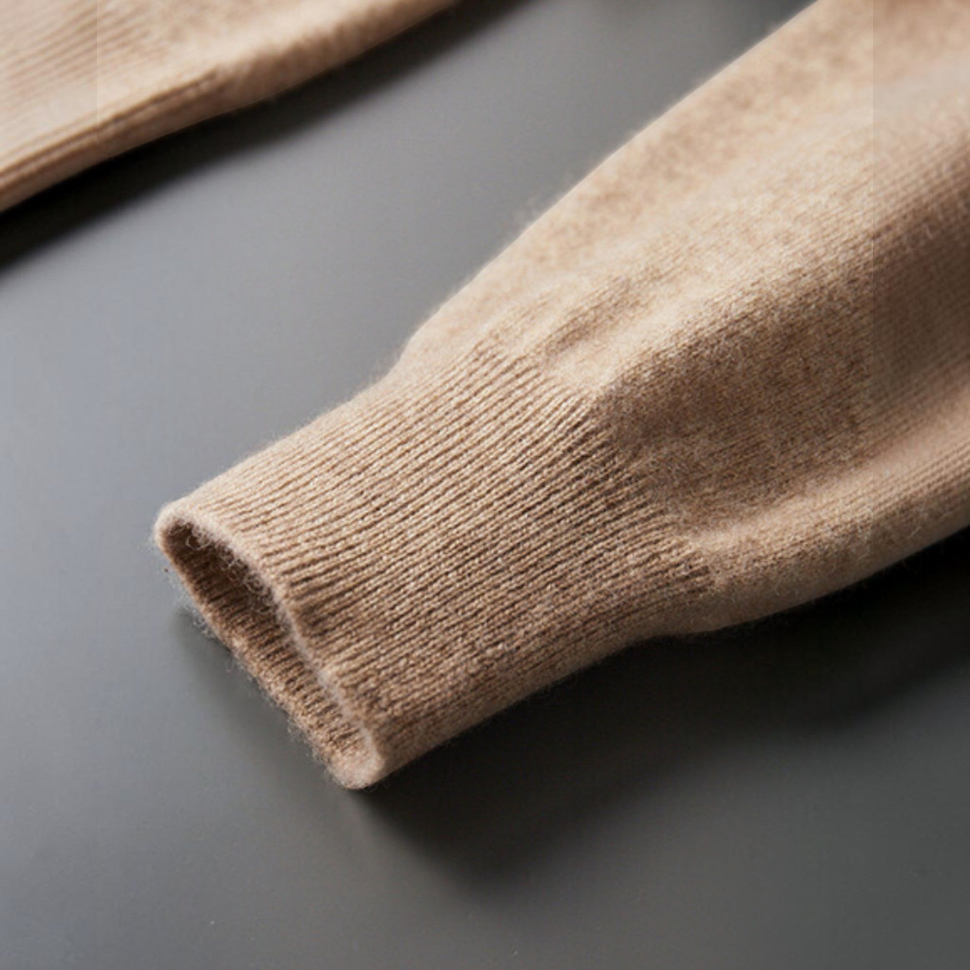 Ellmont London | Men's Cashmere Hoodie Lightweight Luxury Knit Pullover