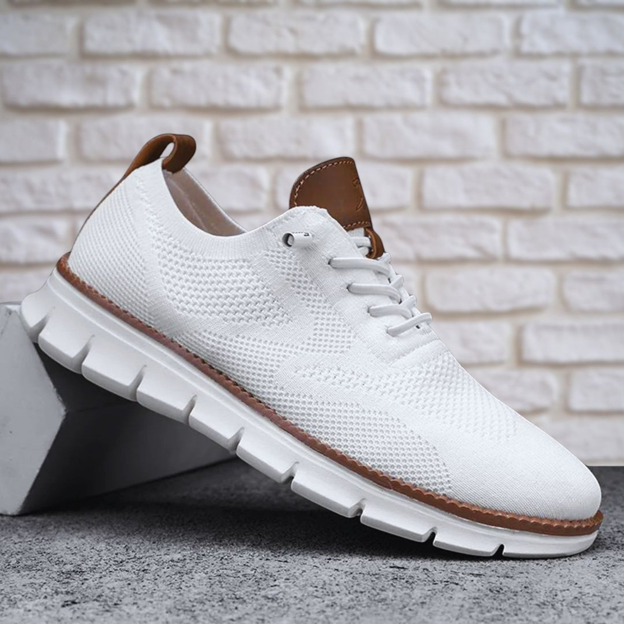 Ellmont London | Men's Breathable Orthopedic Walking Shoes for All-Day Comfort