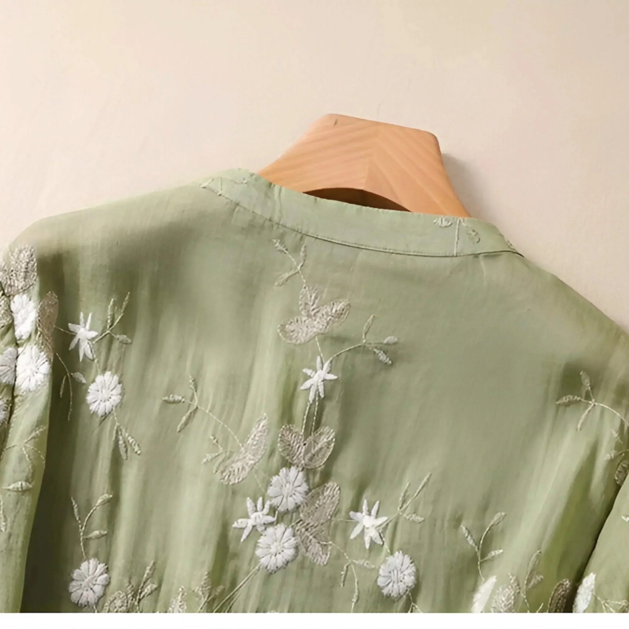 Ellmont London | Women's Relaxed Fit Cotton Summer Blouse with Embroidery