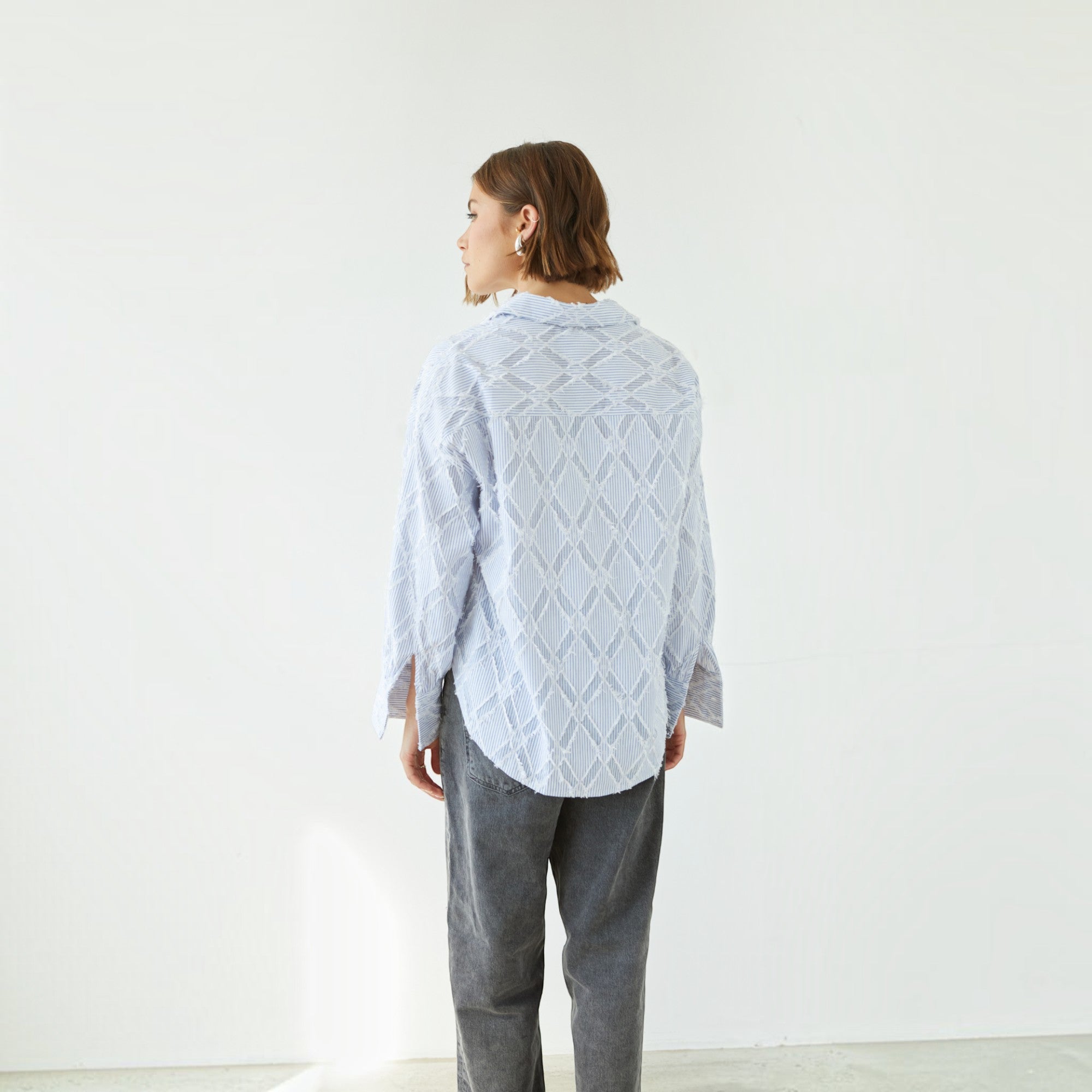 Ellmont London | Women's Boyfriend Fit Button-Down Summer Cotton Shirt