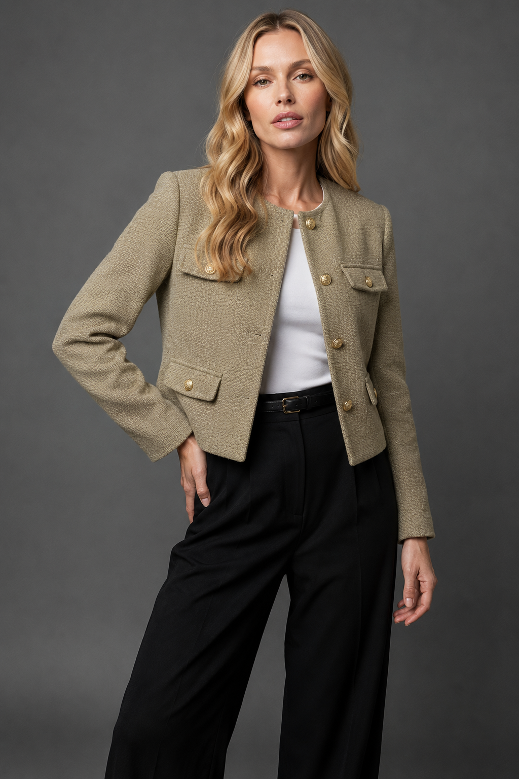 Isla | Cropped Tweed Blazer with Gold Buttons and Flap Pockets