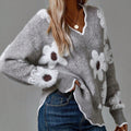 Rosalind | Floral Knit Sweater with V-Neckline and Daisy Print