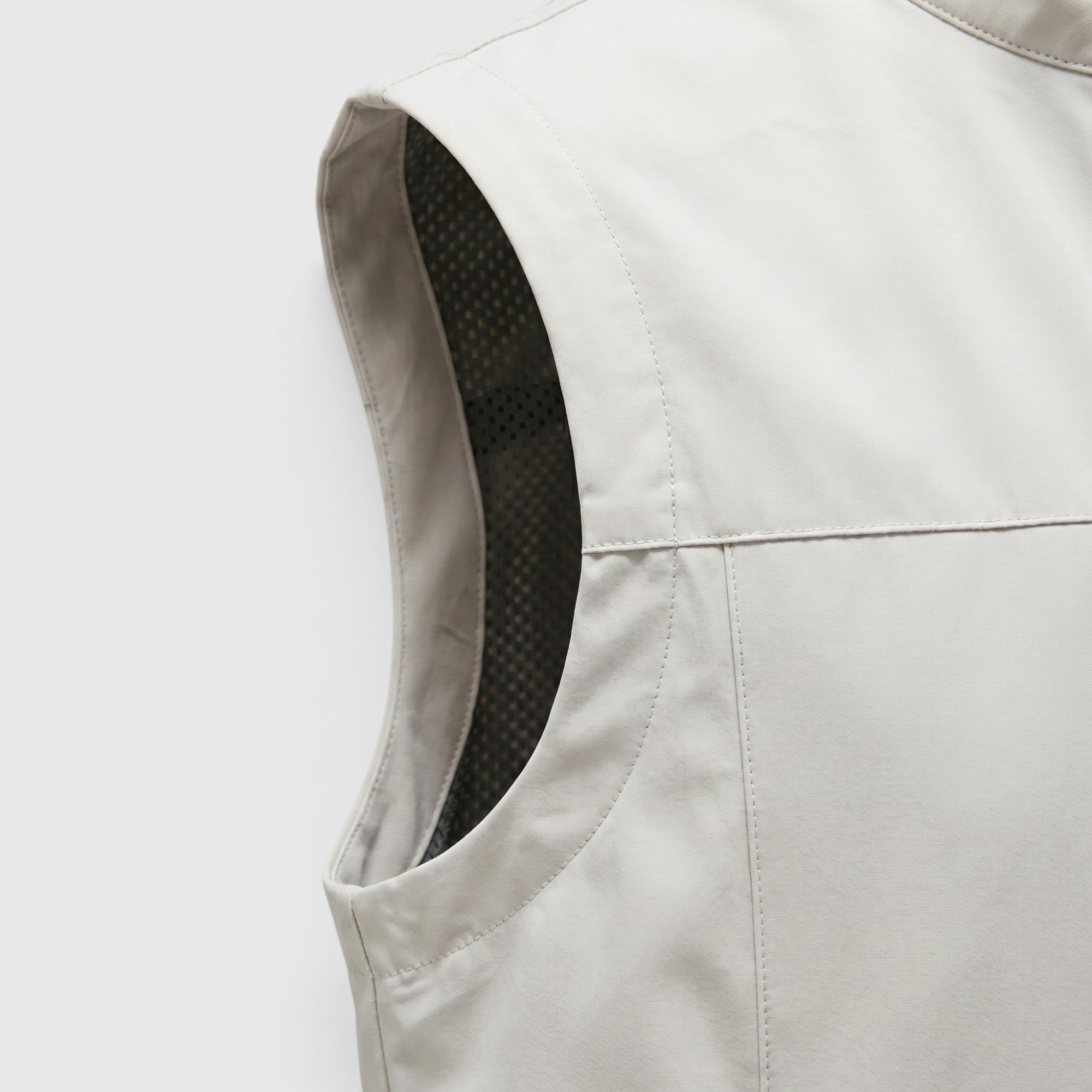 Ellmont London | Men's Utility Vest Breathable Zip Front Outdoor Layer