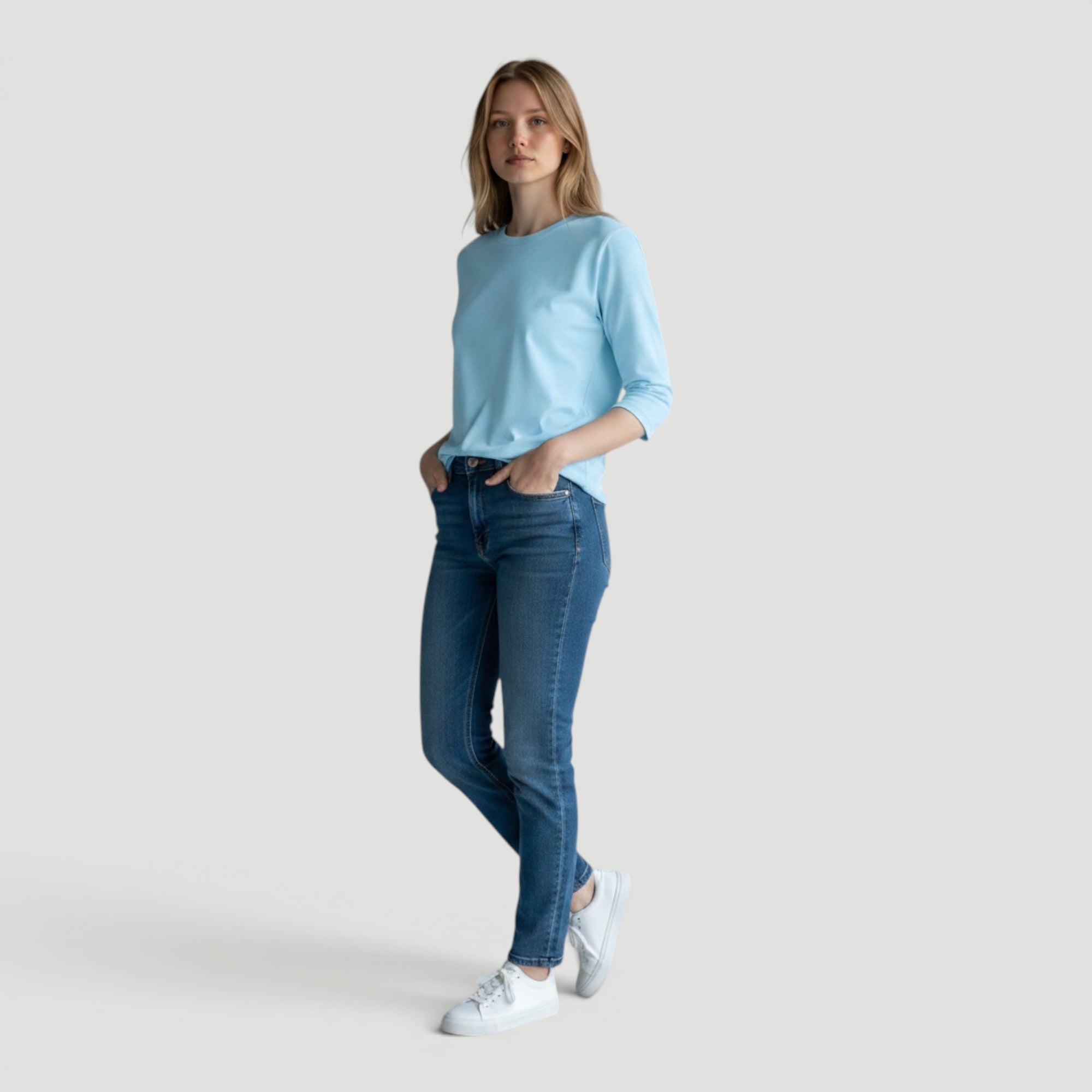 Ellmont London | Women’s Lightweight Three-Quarter Sleeve Shirt