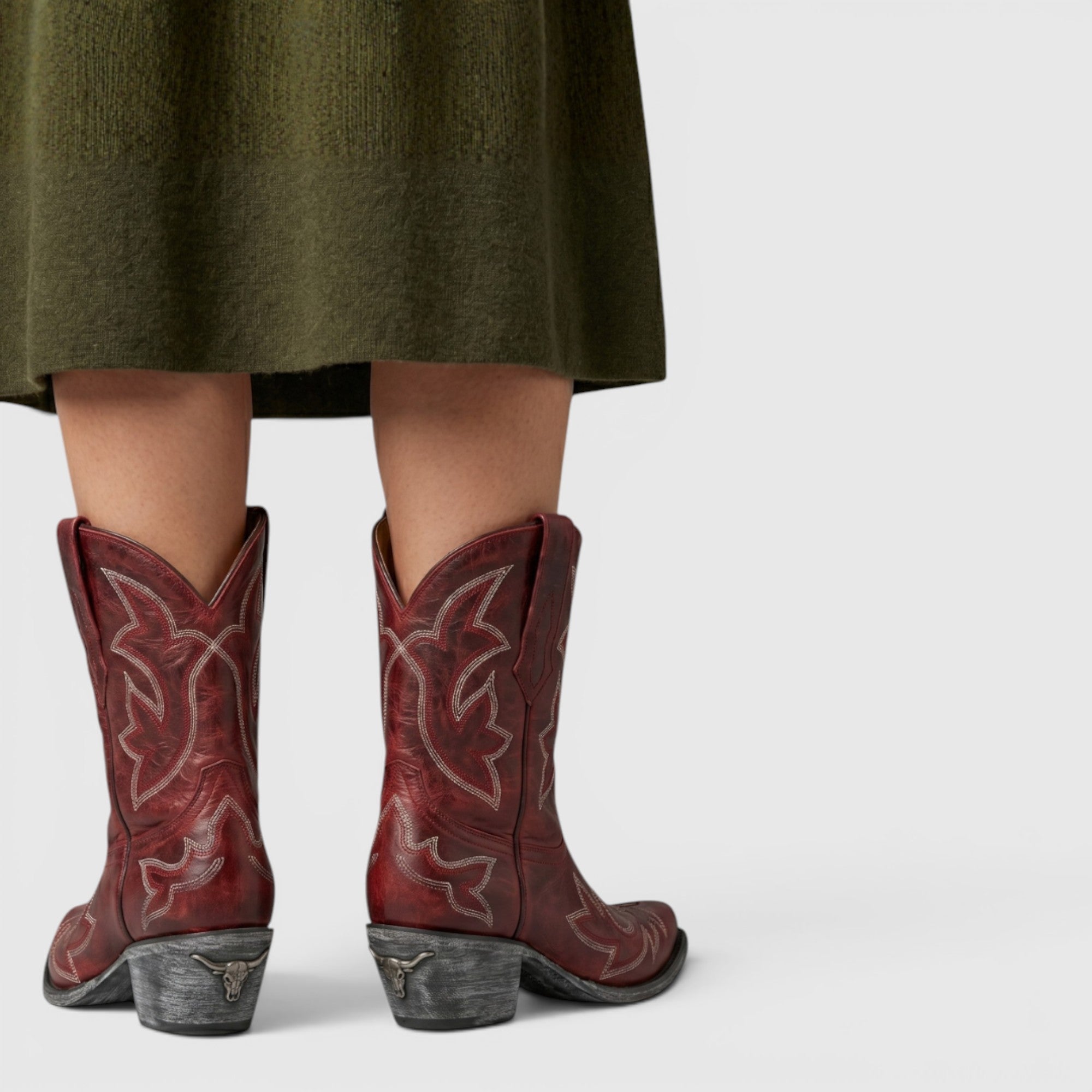 Ellmont London | Women's Embroidered Western Boots Pointed Toe Leather Boots