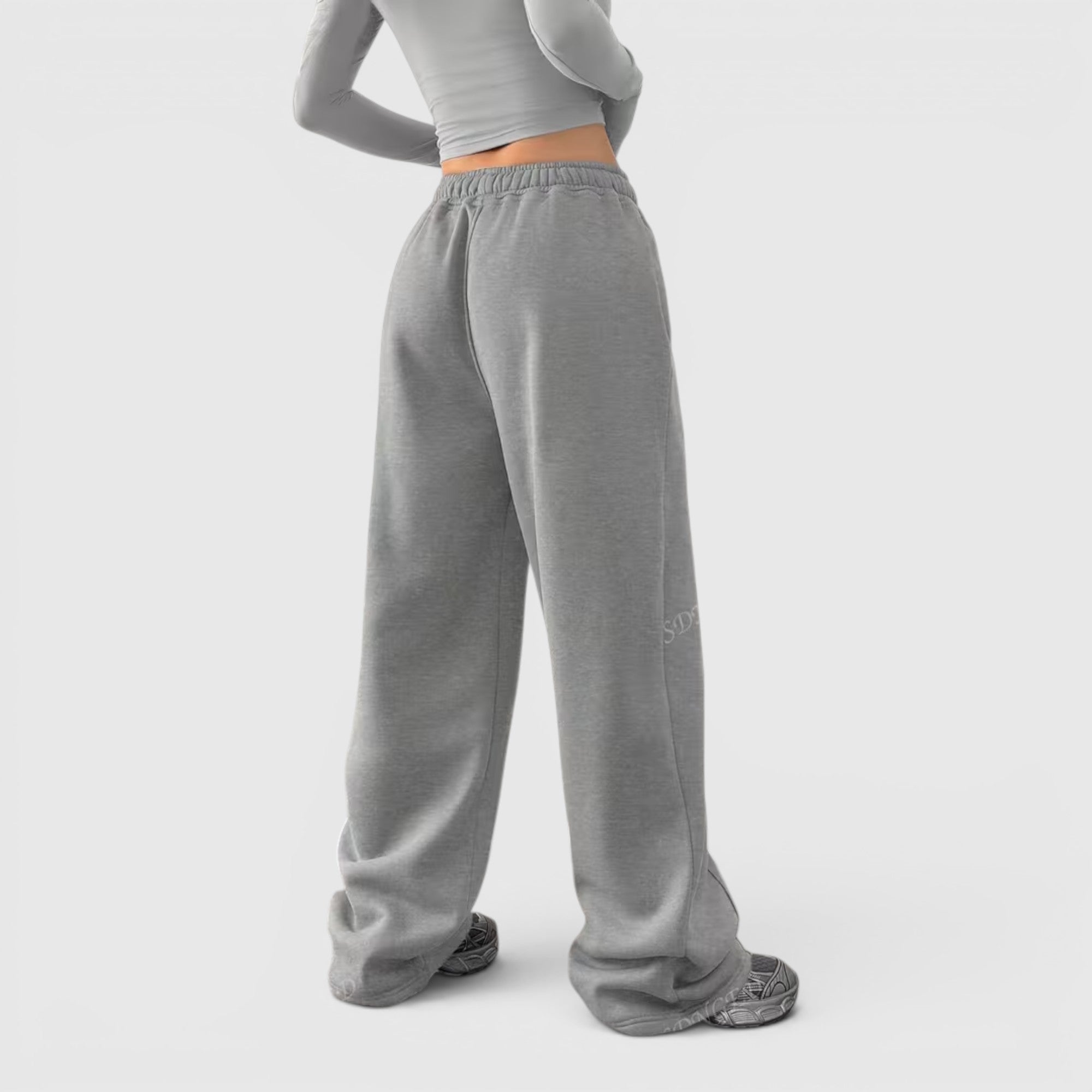 Ellmont London | Women's Loose Athletic Pants – Comfortable Everyday Wear