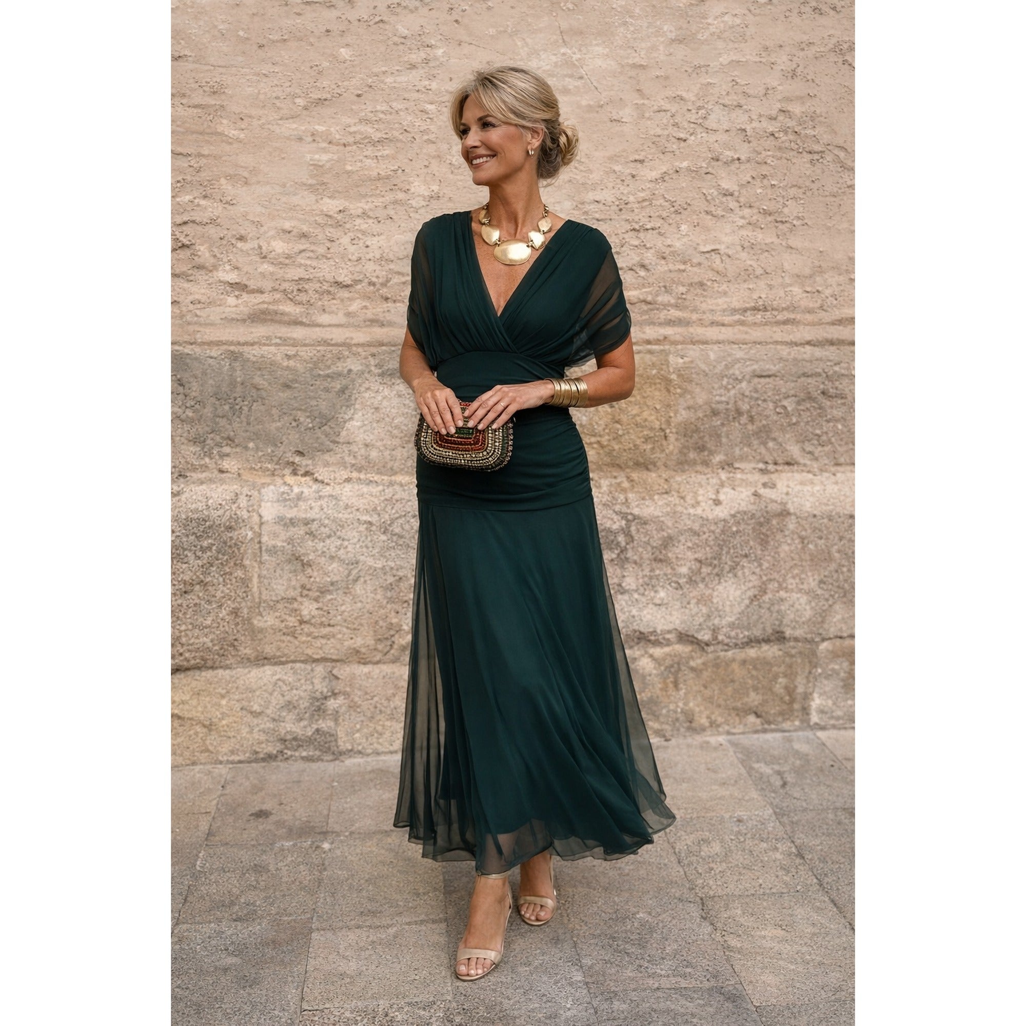 Ruby | Chiffon Maxi Dress with V-Neck and Ruched Waist - Dark Green