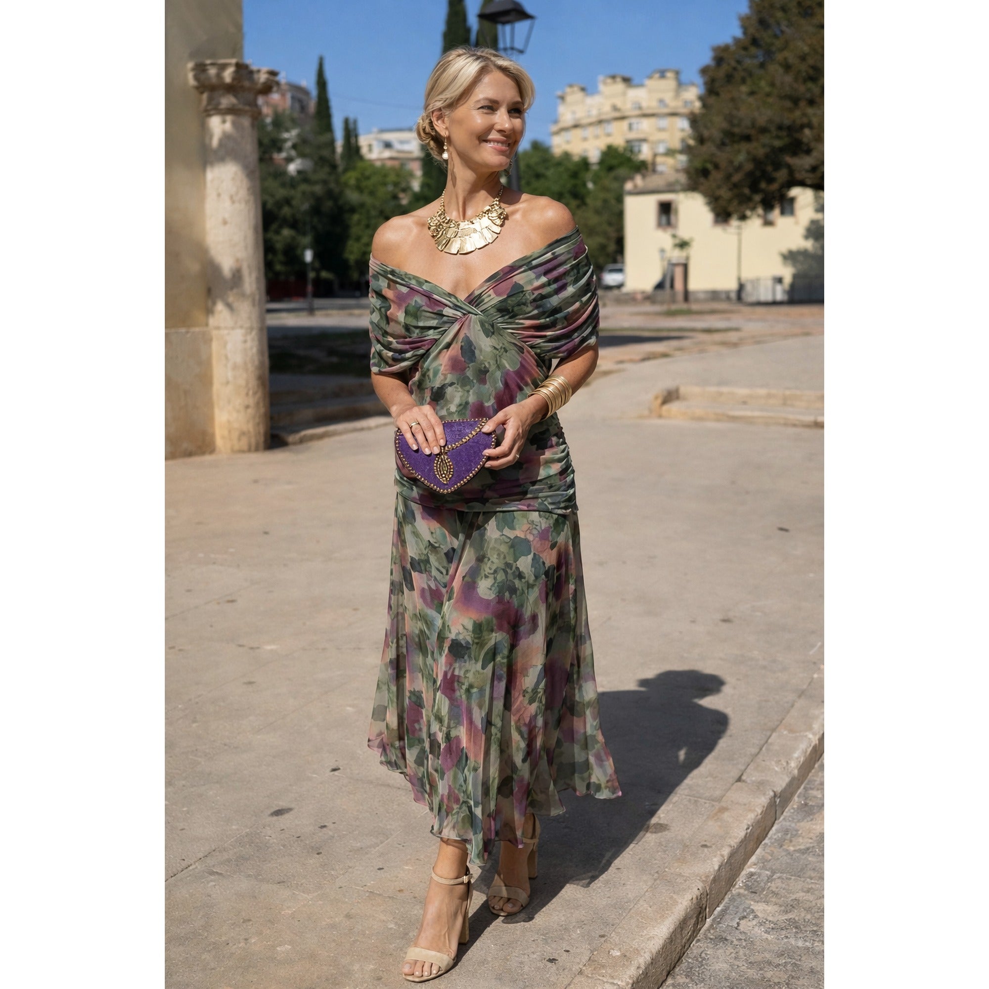 Ruby | Chiffon Maxi Dress with V-Neck and Ruched Waist - Green