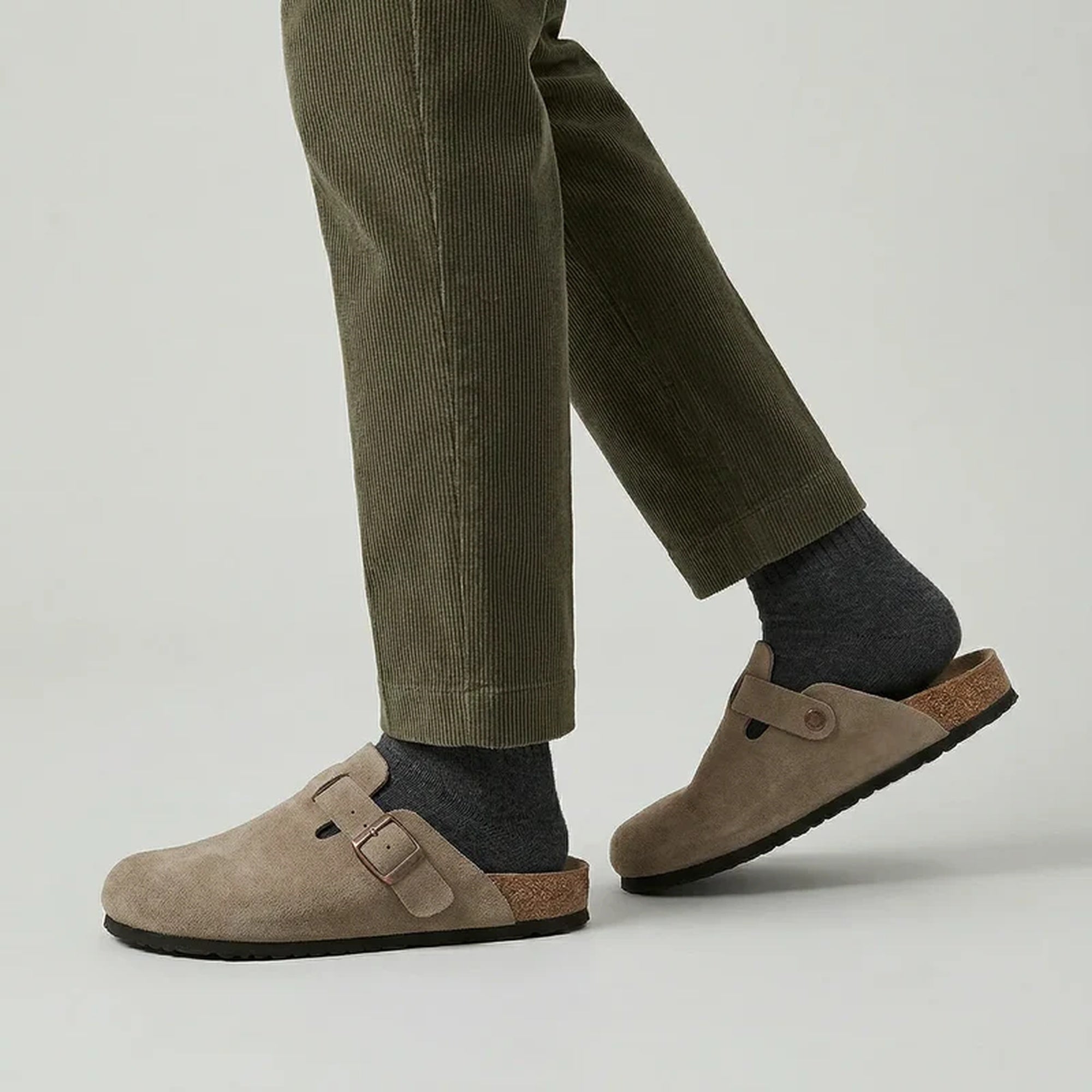 Luna | Unisex Suede Clogs – Adjustable Buckle Comfort Slip-On