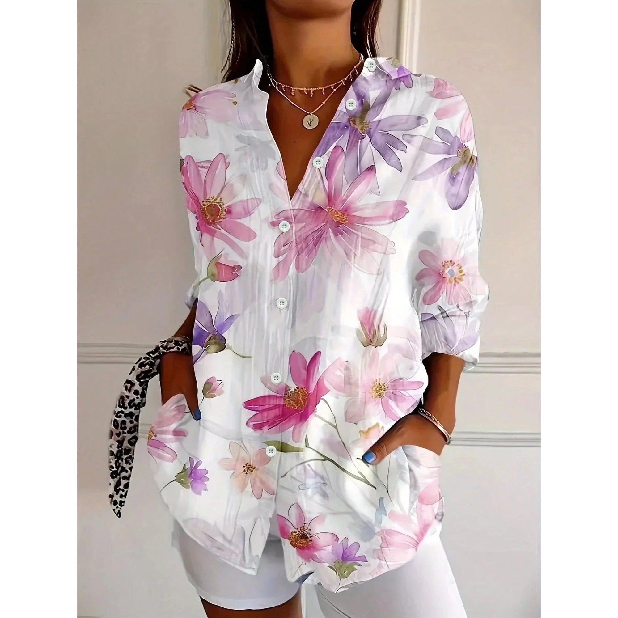 Trixie | Colorful Blouse with Playful Print - White
