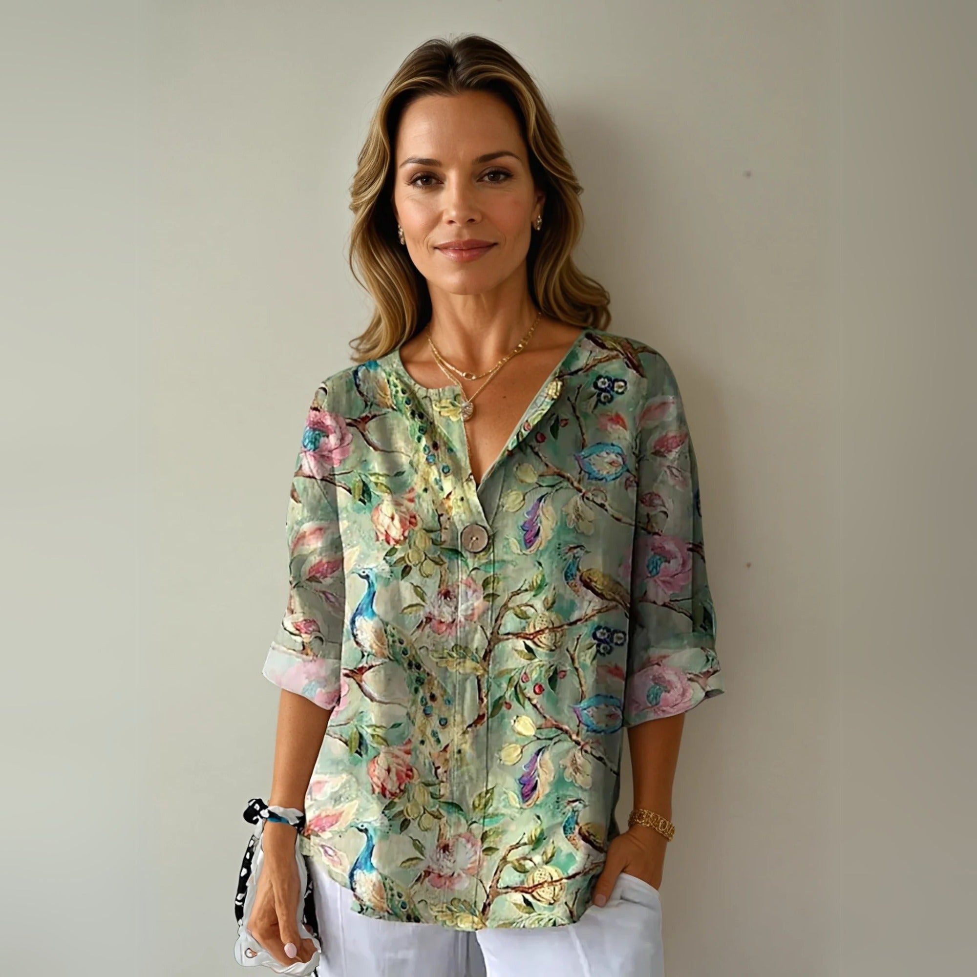 Coral | Women's Floral 3/4 Sleeve Blouse - Red