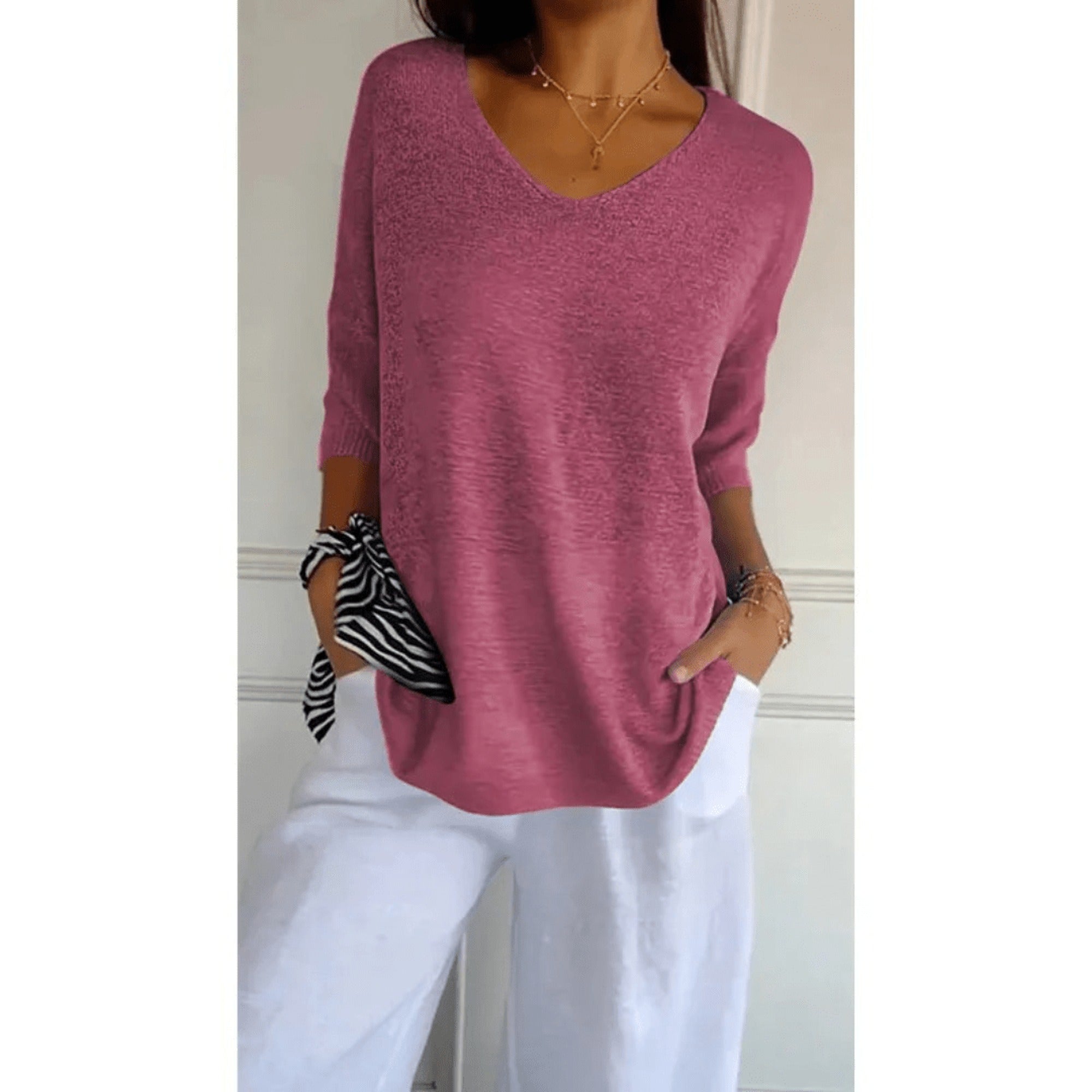 Juno | Women's V-Neck 3/4 Sleeve Top - Pink
